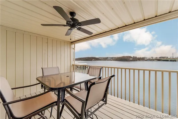 $264,900 | 875 Parkside Place, Unit C206, Osage Beach, MO 65065