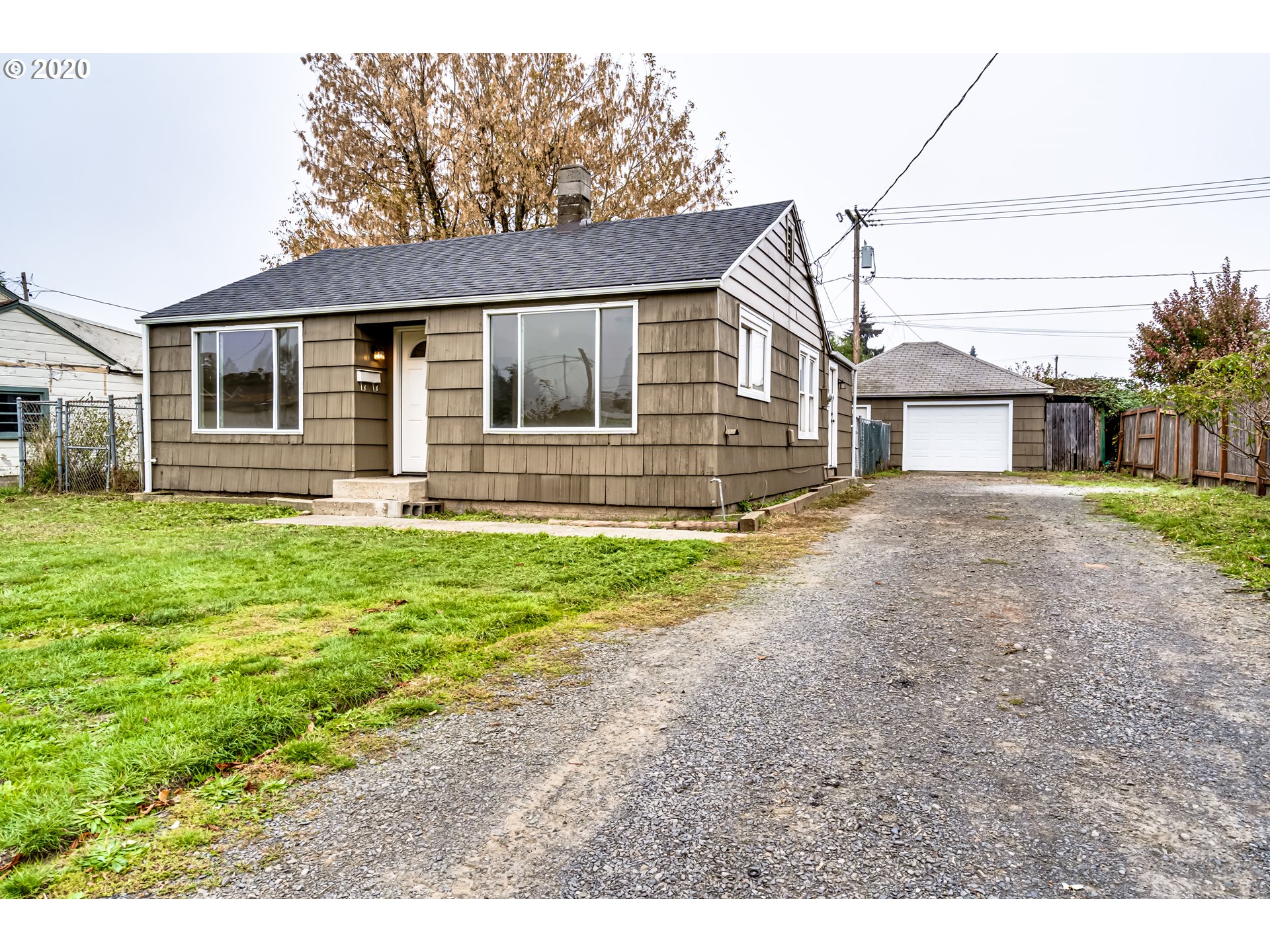 2270 D Street Springfield, OR 97477 - Photo 2 of 23