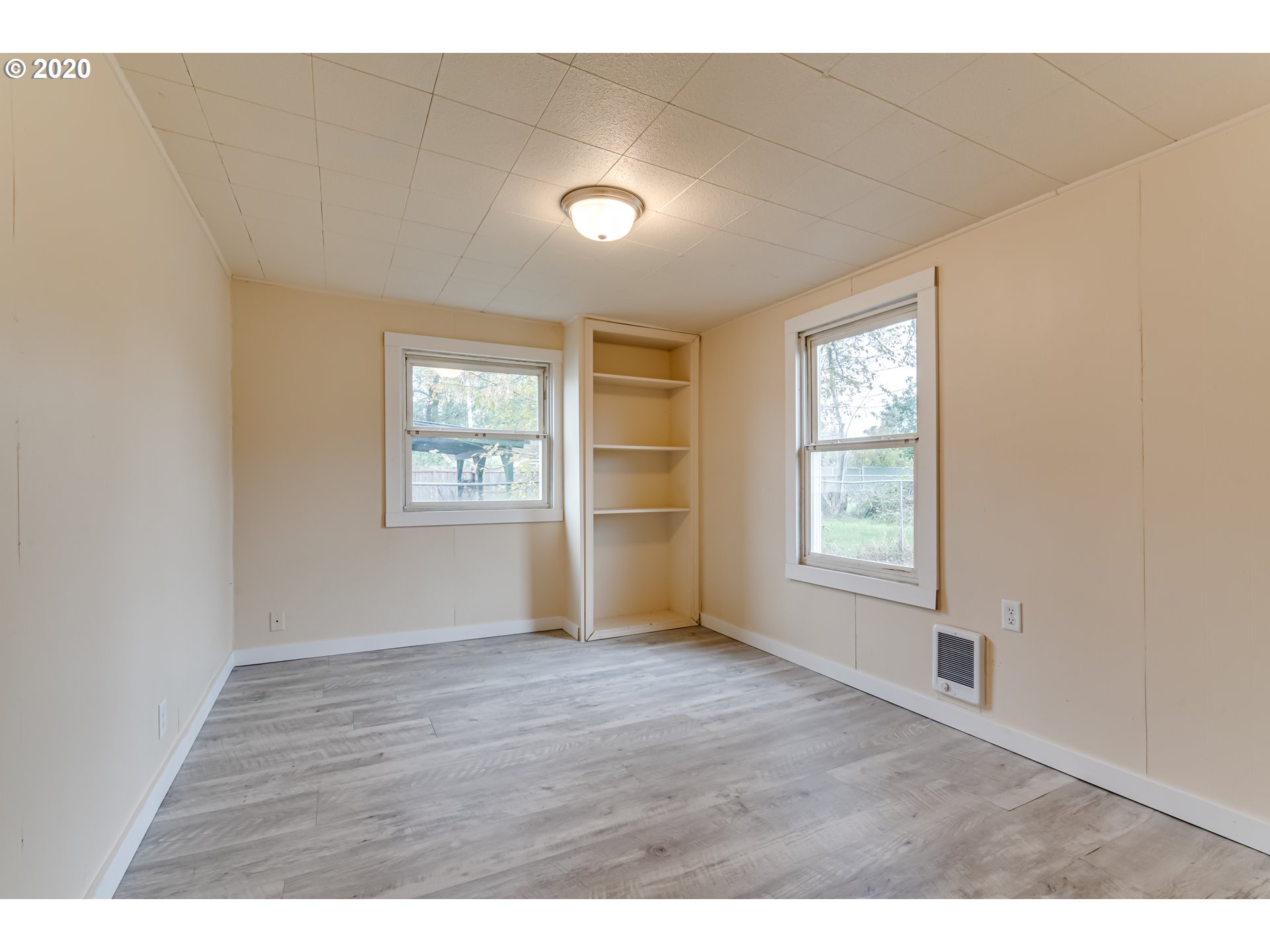2270 D Street Springfield, OR 97477 - Photo 14 of 23