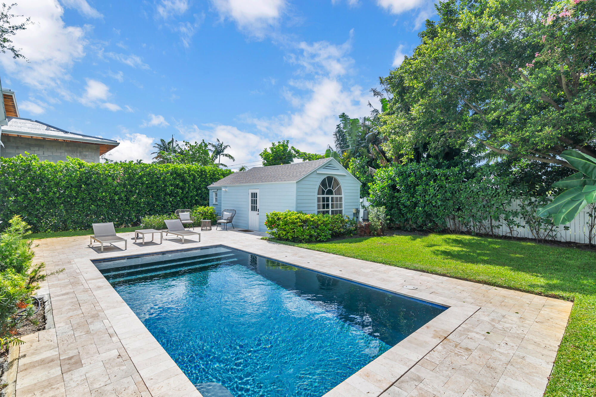 380 Potter Road West Palm Beach, FL 33405 - Photo 17 of 24 low-12