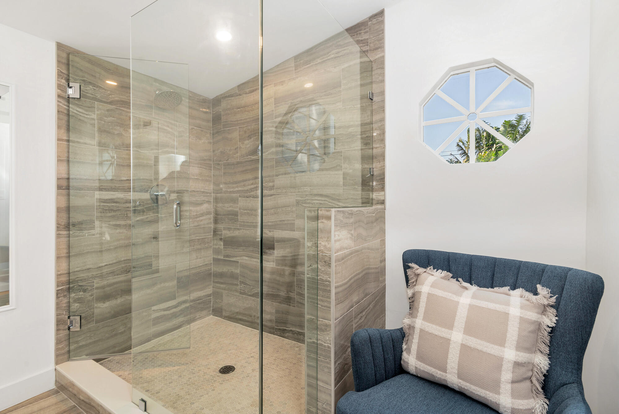 380 Potter Road West Palm Beach, FL 33405 - Photo 10 of 24 low-21