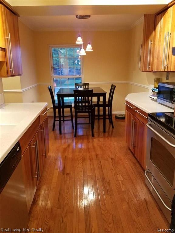 129 Stratford Lane Rochester Hills, MI 48309 - Photo 7 of 18