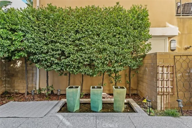 $5,250 | 814 Beacon, Irvine, CA 92606