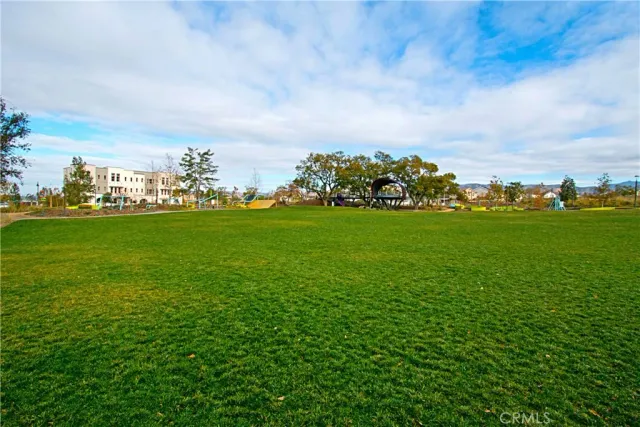 $5,250 | 814 Beacon, Irvine, CA 92606