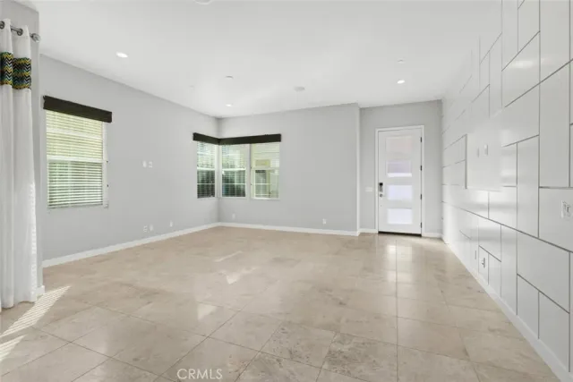 $5,250 | 814 Beacon, Irvine, CA 92606