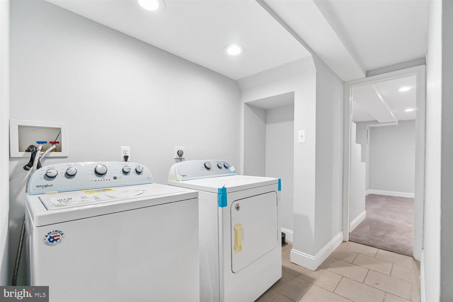 8419 Kavanagh Road Baltimore, MD 21222 - Photo 23 of 31 a utility room with dryer and washer