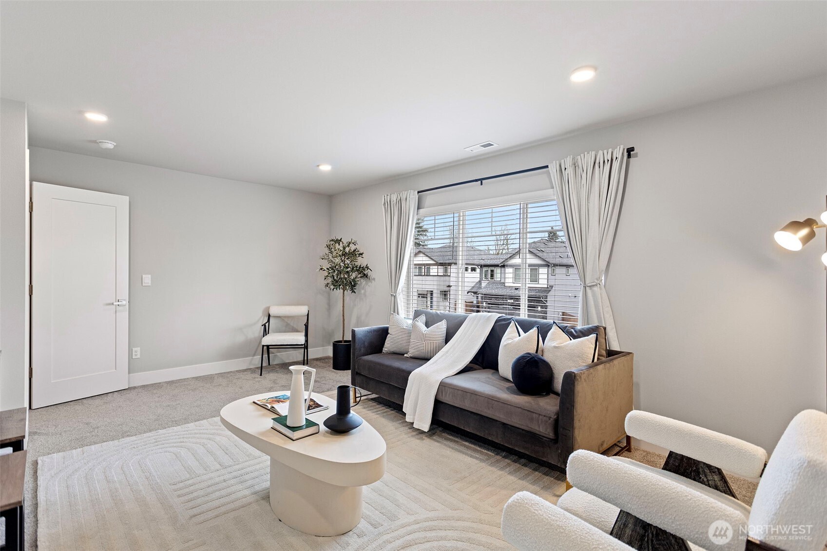 17715 2nd Avenue West Bothell, WA 98012 - Photo 18 of 35