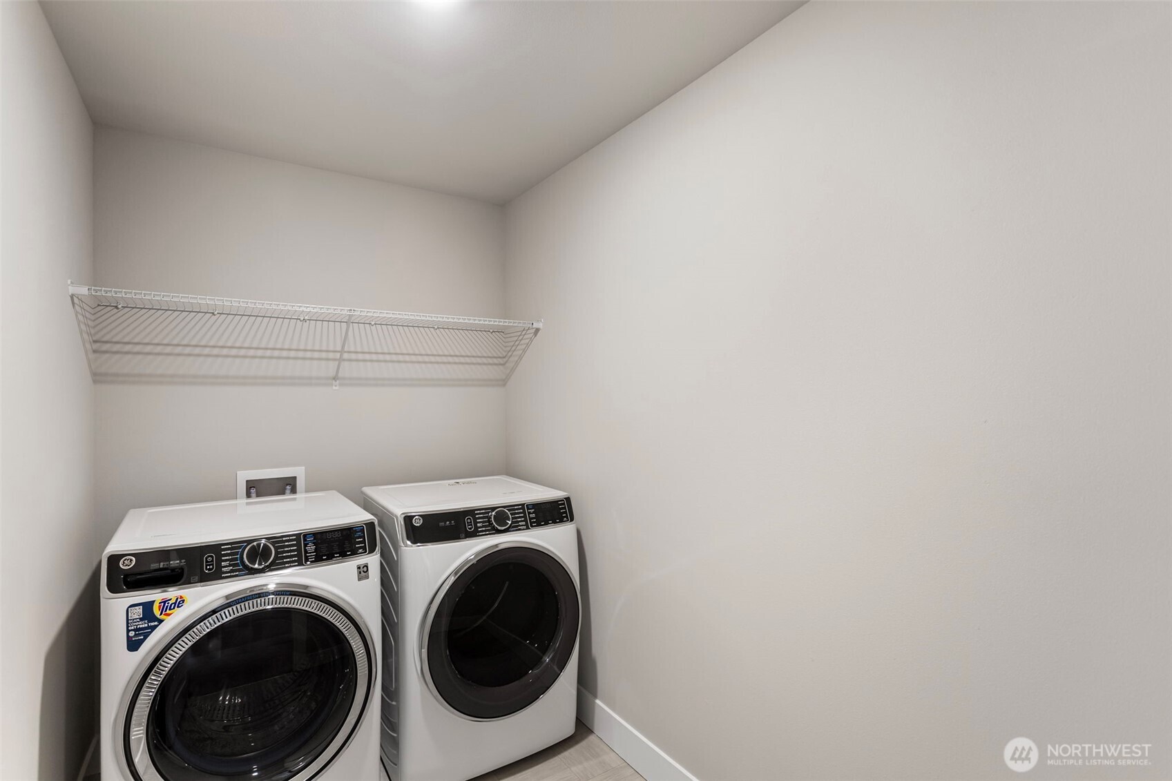 17715 2nd Avenue West Bothell, WA 98012 - Photo 22 of 35