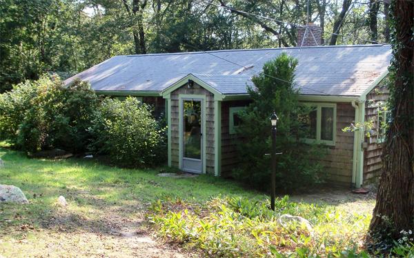 408 Cornell Road Westport, MA 02790 - Photo 2 of 23 Gallery Image 2