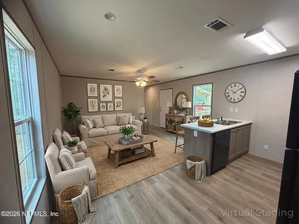 $162,500 | 213 Milton Avenue, Interlachen, FL 32148