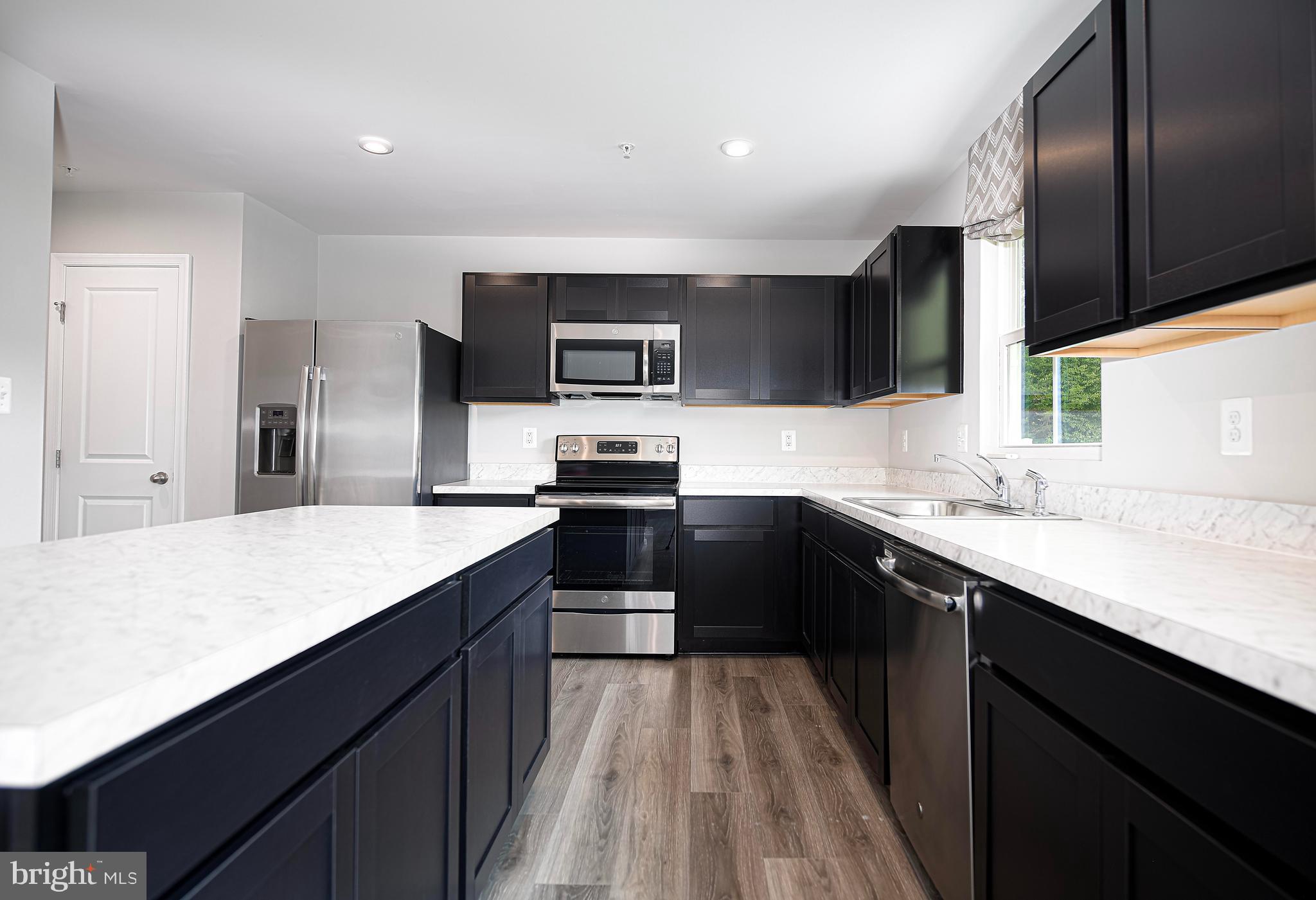 2 Ridgely Forest Drive Elkton, MD 21921 - Photo 13 of 30 Bright countertops & stainless steel appliances