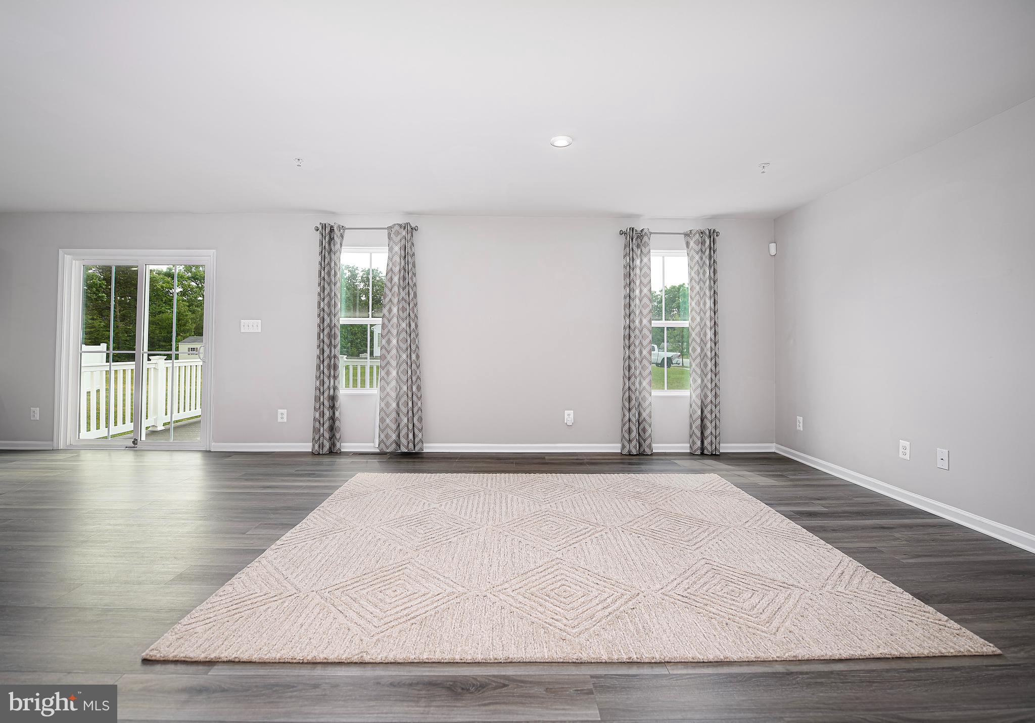 2 Ridgely Forest Drive Elkton, MD 21921 - Photo 8 of 30 Move-in ready with neutral color walls