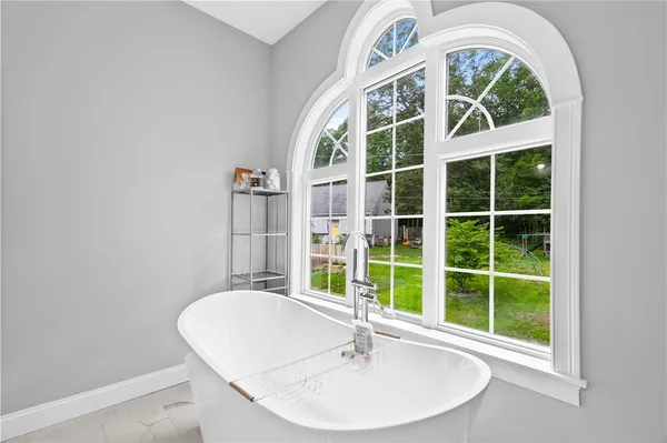 $799,900 | 70 Shady Lane, Pascoag, RI 02859