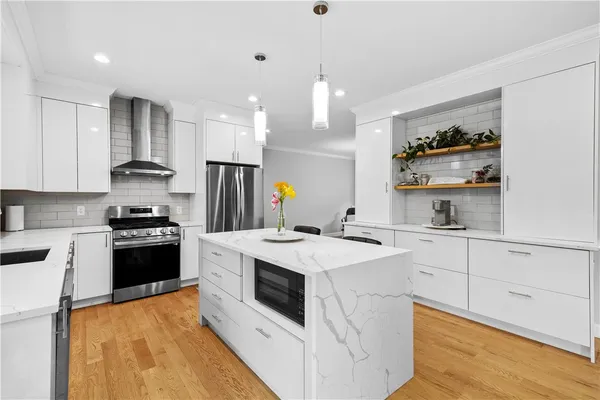 $799,900 | 70 Shady Lane, Pascoag, RI 02859