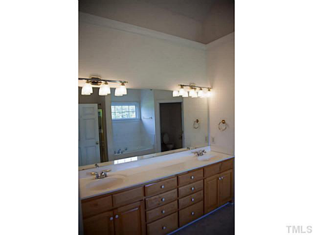 293 Jordan Narron Road Selma, NC 27576 - Photo 18 of 25 Master Bath/Spa
