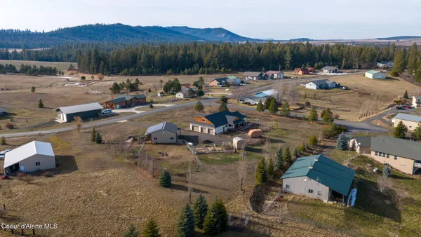 $699,000 | 30716 South Sunray Trail, Worley, ID 83876
