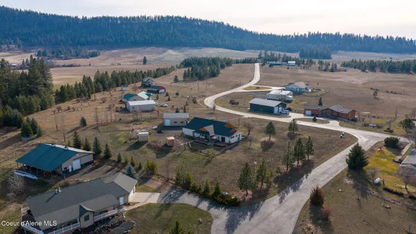 $699,000 | 30716 South Sunray Trail, Worley, ID 83876