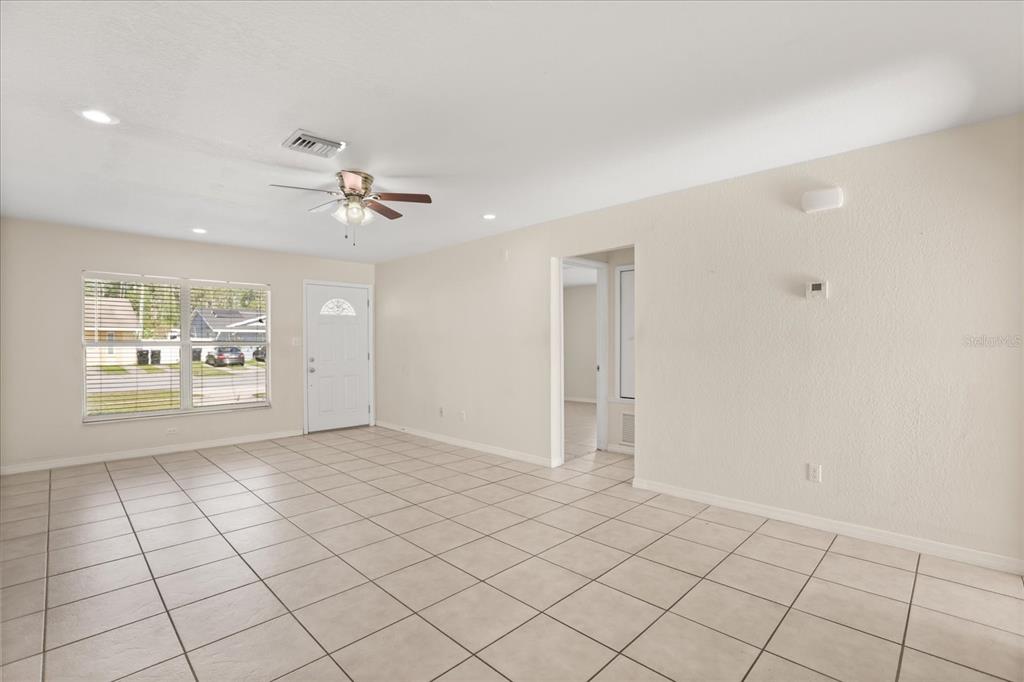 643 Hummingbird Lane Orlando, FL 32825 - Photo 6 of 66