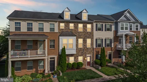 $715,000 | 46680 Joubert Terrace, Sterling, VA 20165