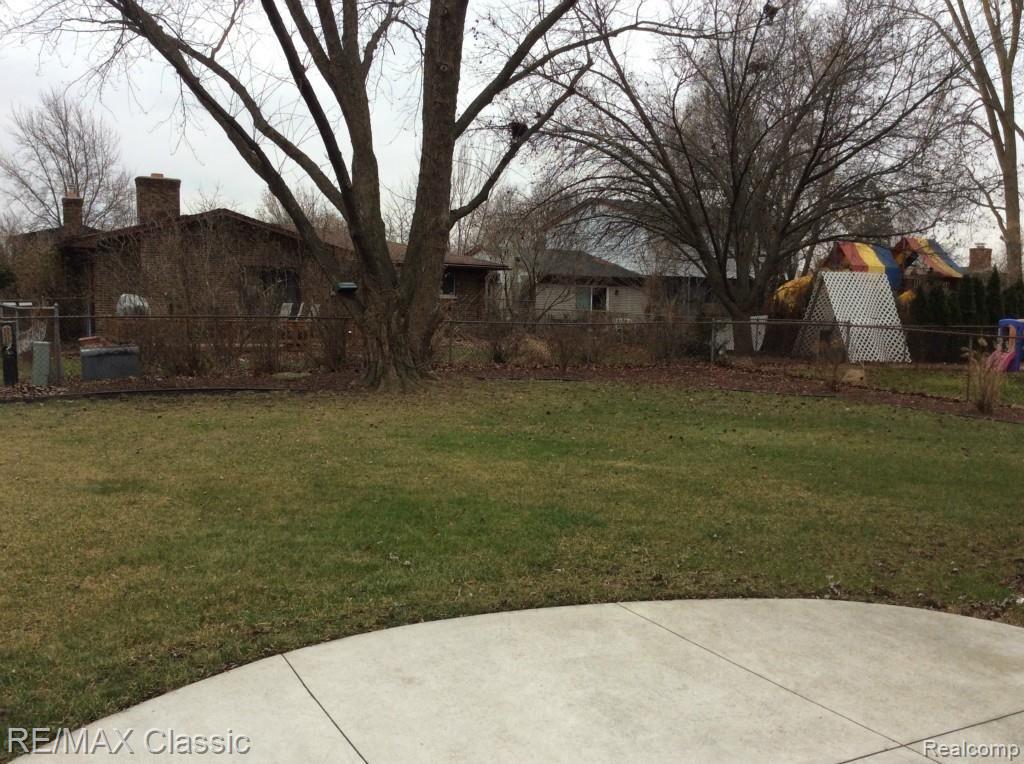 44171 Brandywyne Road Canton, MI 48187 - Photo 31 of 32 119.jpg