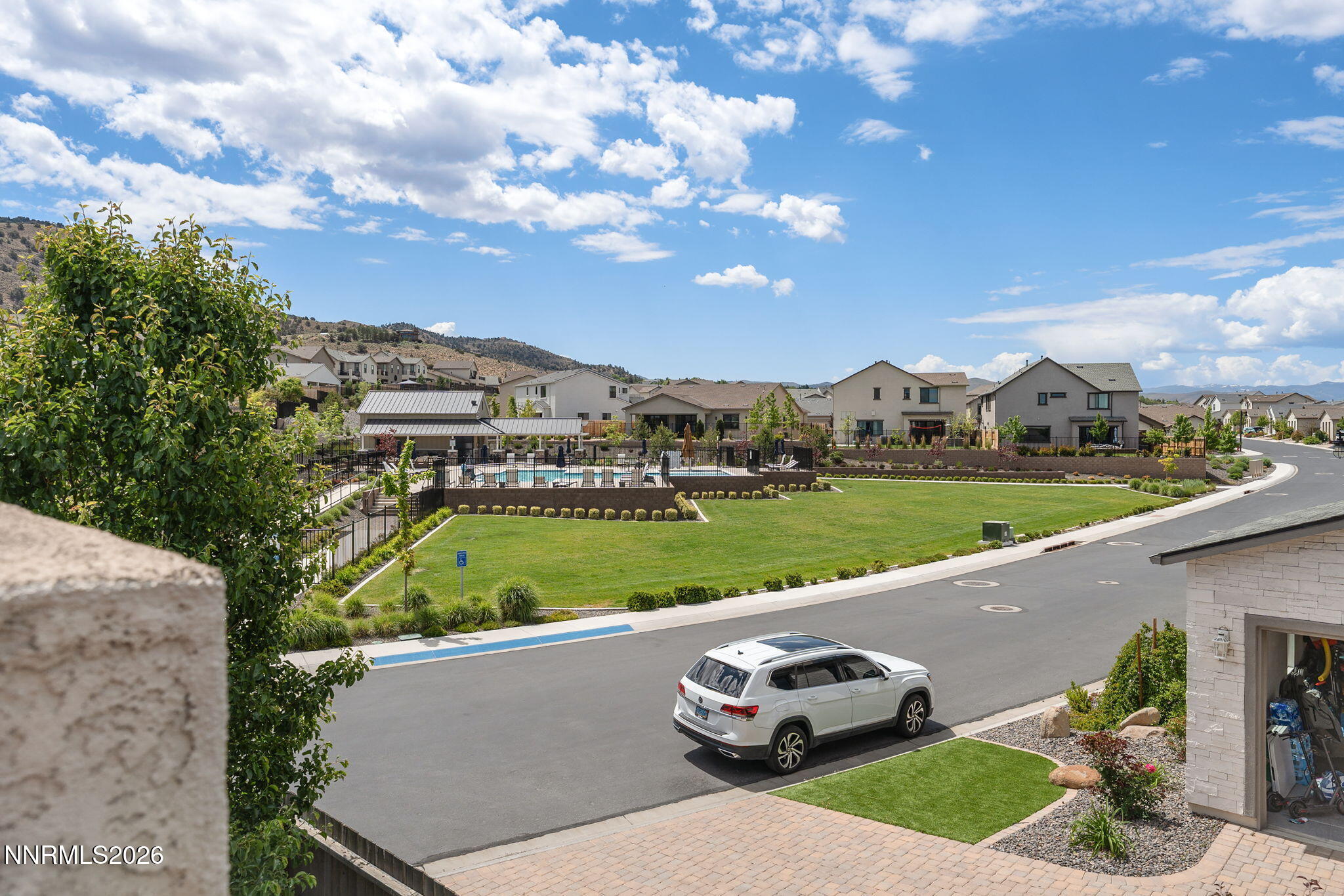 905 Iron River Drive Reno, NV 89521 - Photo 4 of 45 4-web-or-mls-904 Iron River-36
