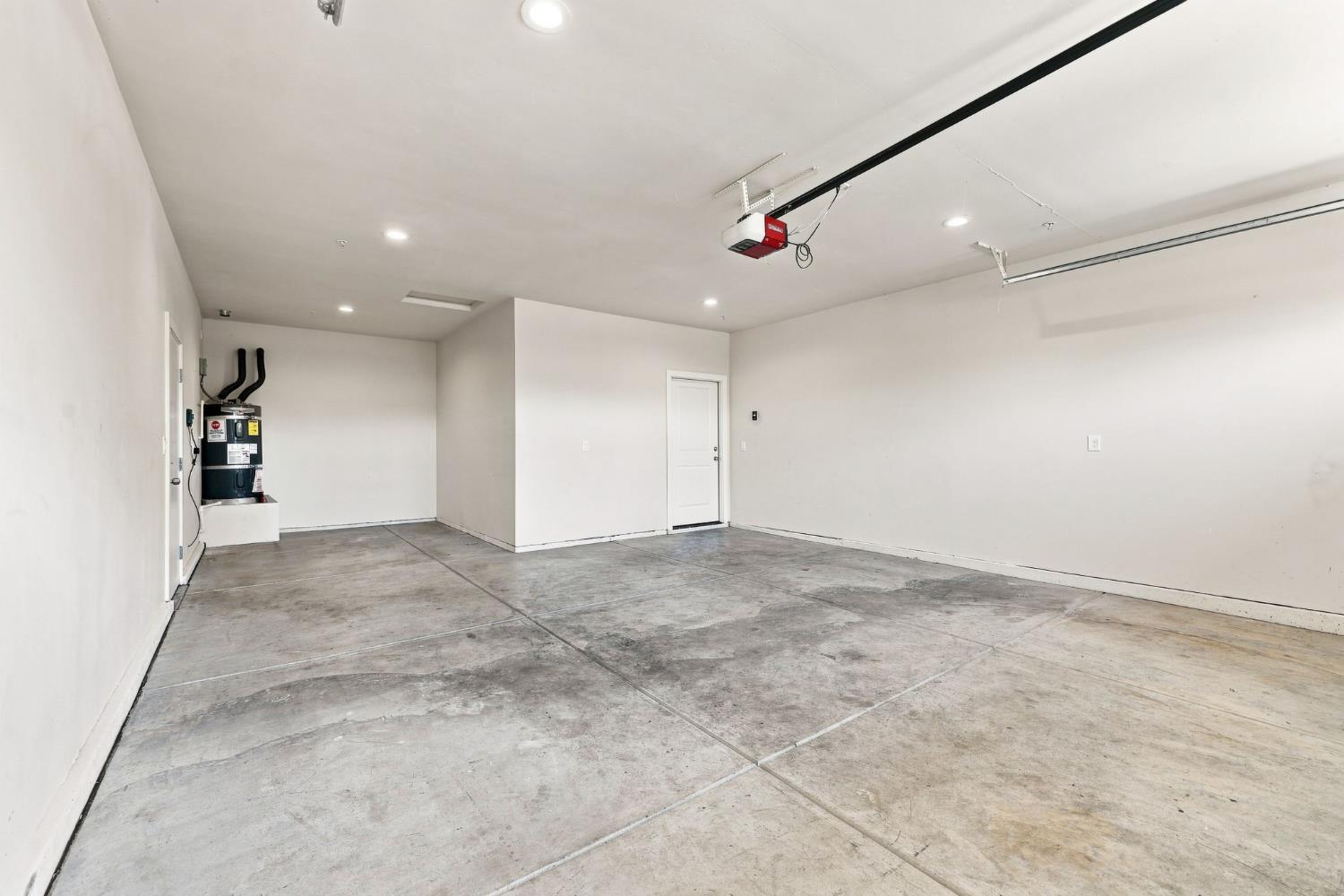 5027 Engle Road Carmichael, CA 95608 - Photo 59 of 71 Gallery Image 59