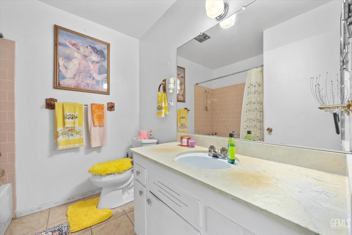 Undisclosed Address Taft, CA 93268 - Photo 33 of 42 a bathroom with a granite countertop sink mirror and a bathtub