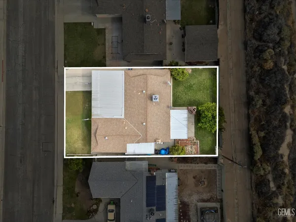 $310,000 | Undisclosed Address, Taft, CA 93268