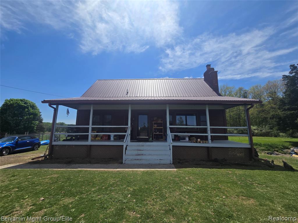 6827 Lapeer Road Smiths Creek, MI 48074 - Photo 1 of 16