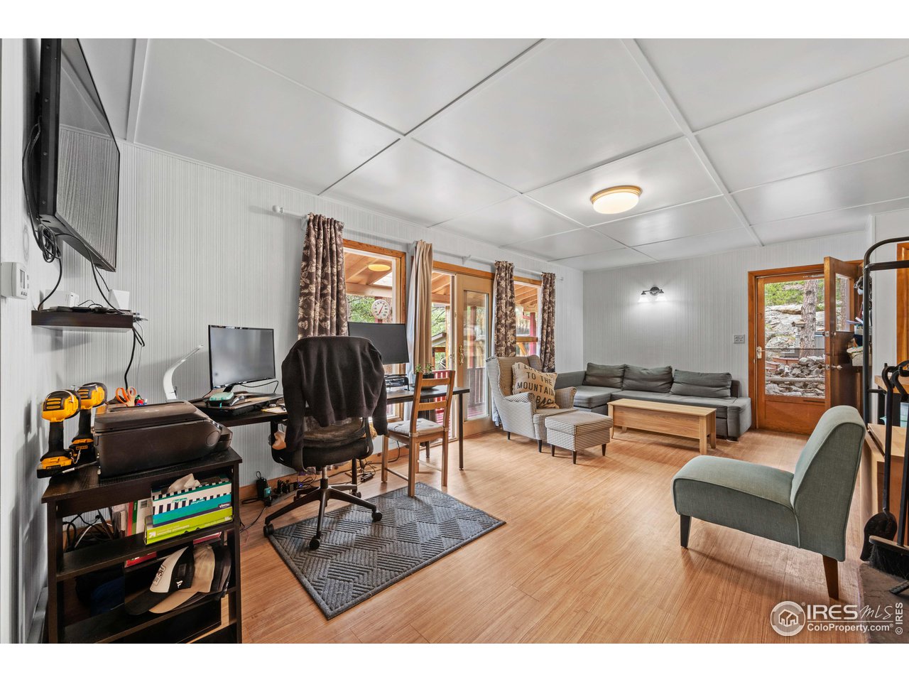 134 Aspen Drive Lyons, CO 80540 - Photo 11 of 36