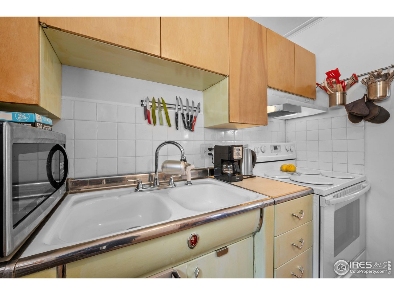 134 Aspen Drive Lyons, CO 80540 - Photo 14 of 36