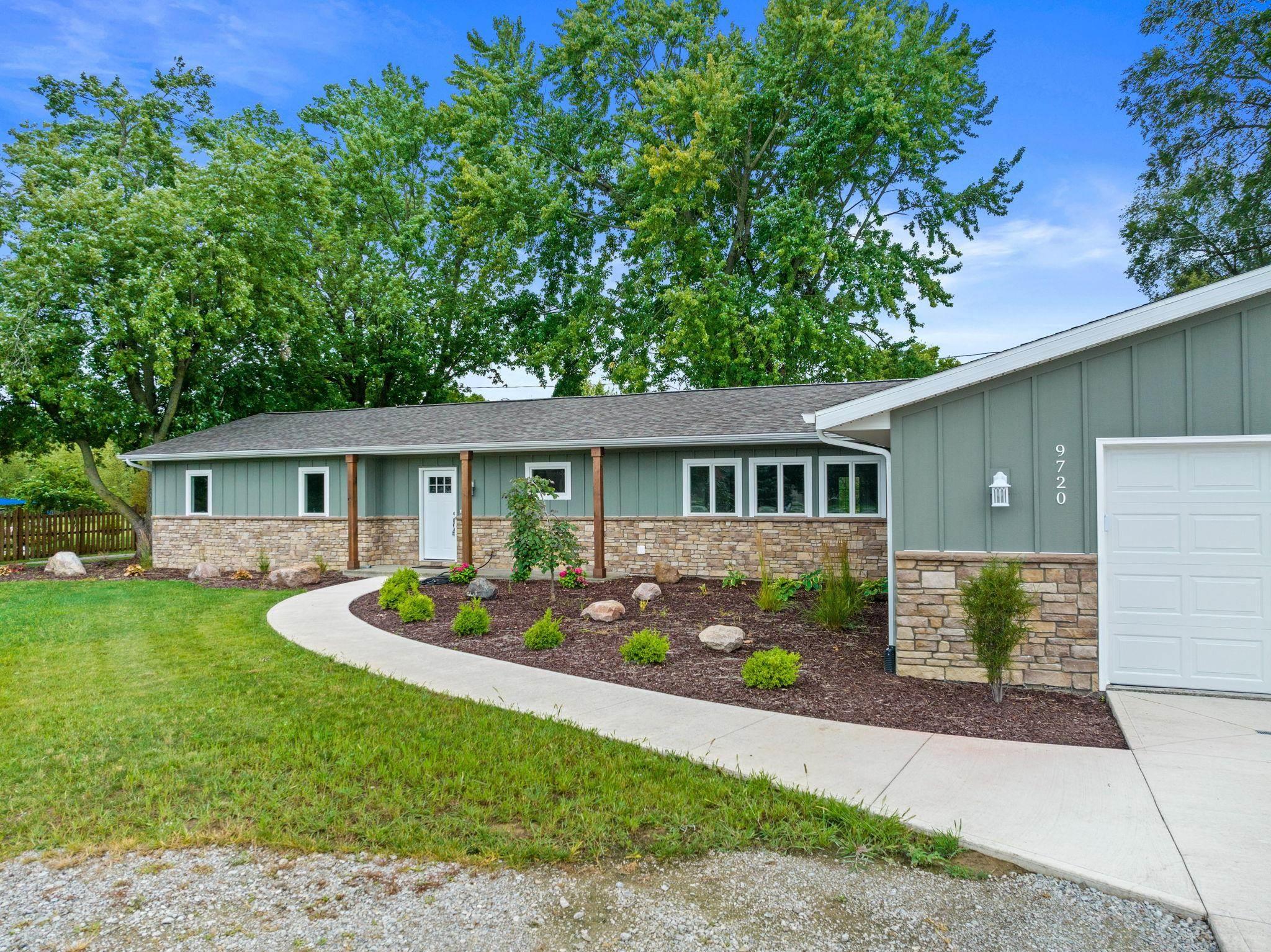 9720 Hosler Road Leo, IN 46765 - Photo 12 of 36