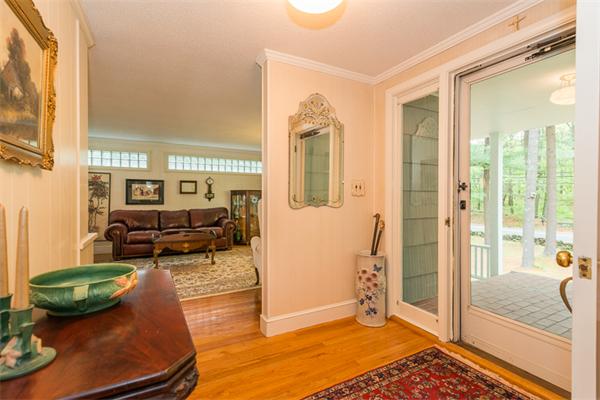 25 Willow Road Boxford, MA 01921 - Photo 3 of 29 Gallery Image 3