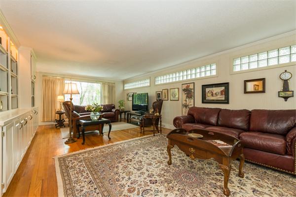 25 Willow Road Boxford, MA 01921 - Photo 7 of 29 Gallery Image 7