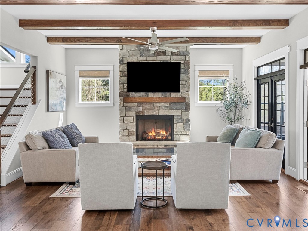 16107 Binley Road Midlothian, VA 23112 - Photo 13 of 75 Family Room is open and spacious and includes Hard