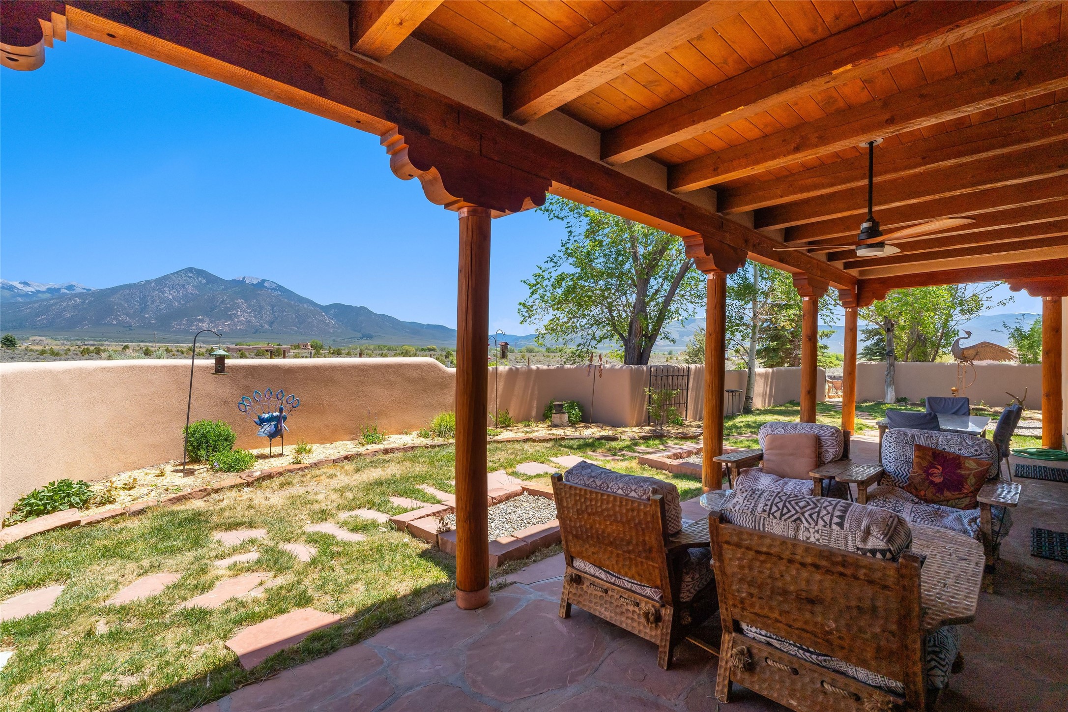 35 North Mesa Road El Prado, NM 87529 - Photo 5 of 55