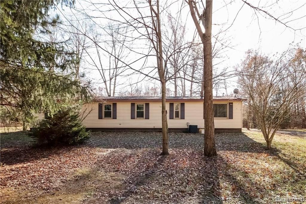 42000 Bemis Road Belleville, MI 48111 - Photo 5 of 30 Gallery Image 5