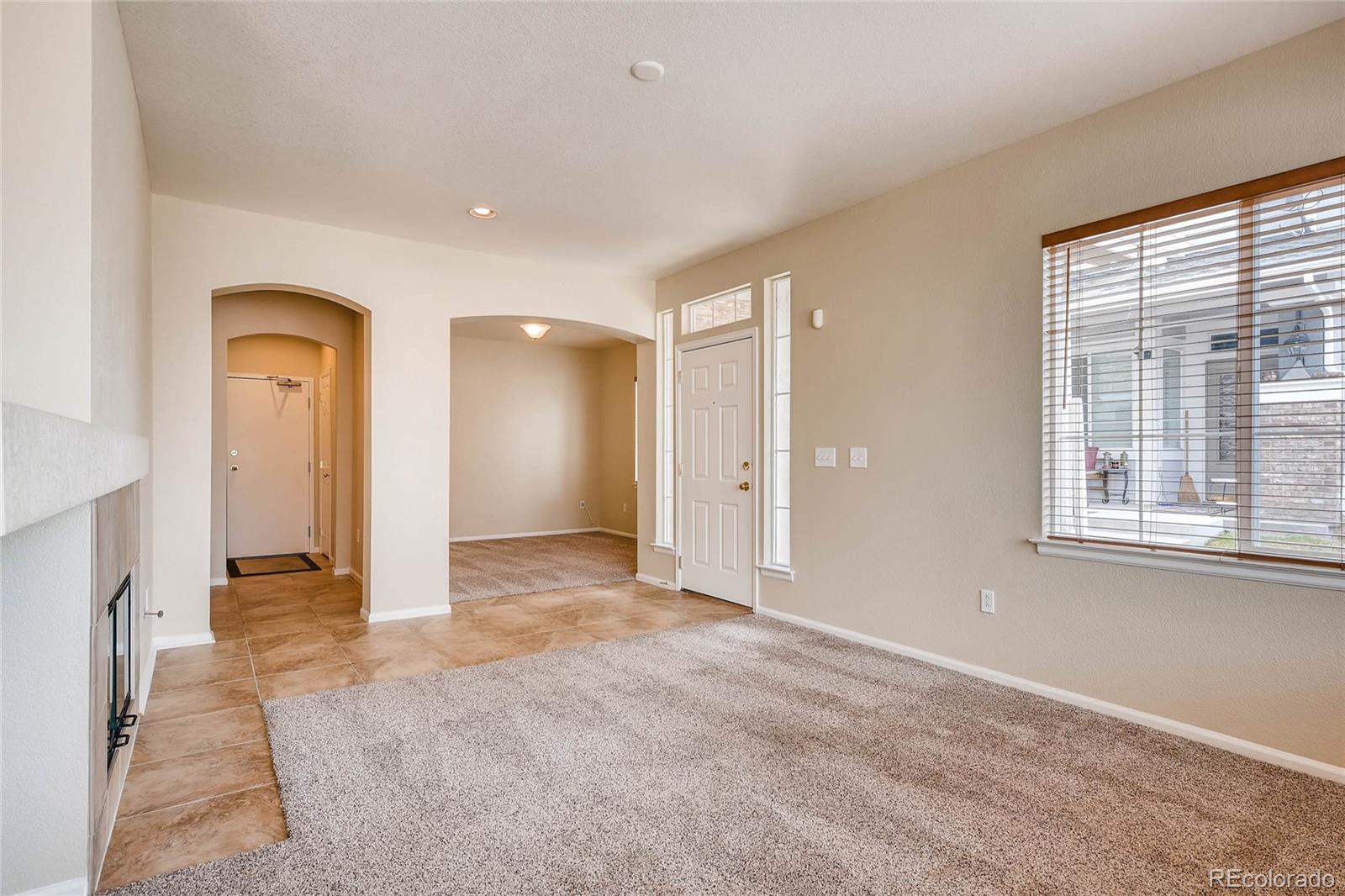 197 Whitehaven Circle Highlands Ranch, CO 80129 - Photo 5 of 28