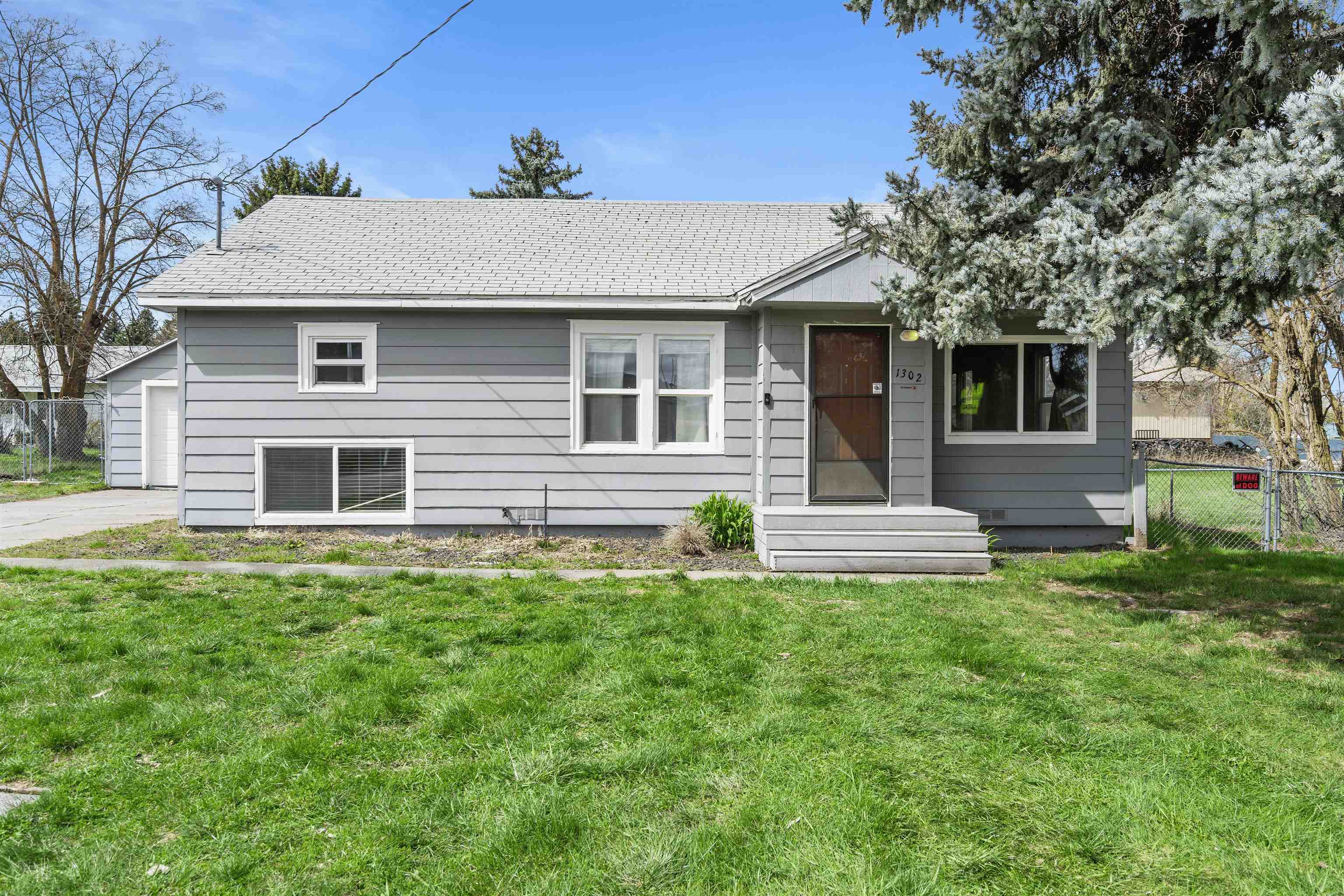 1302 South Bowdish Road Spokane Valley, WA 99206 - Photo 1 of 20