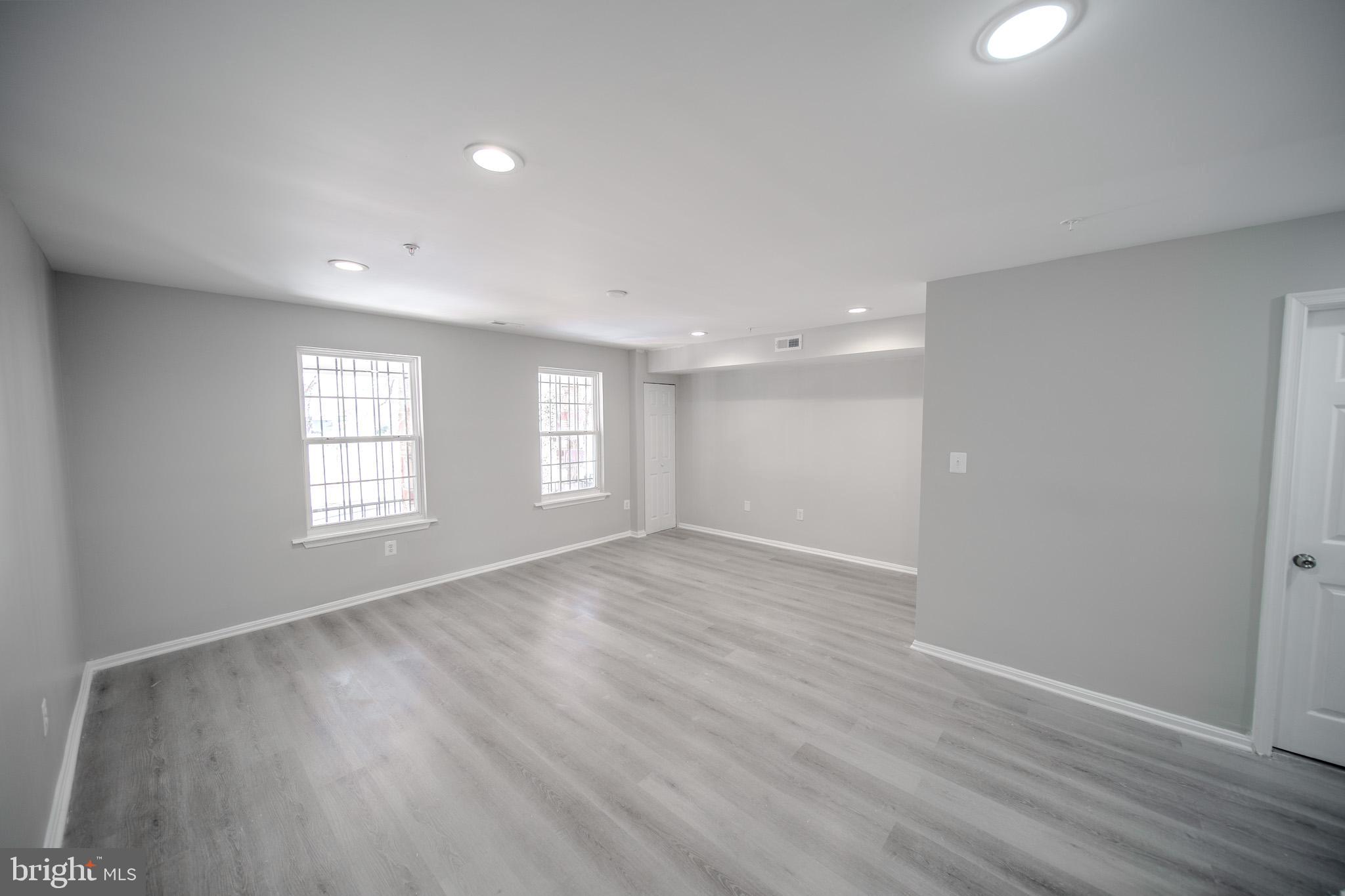 1061 48th Place Northeast Washington, DC 20019 - Photo 4 of 47