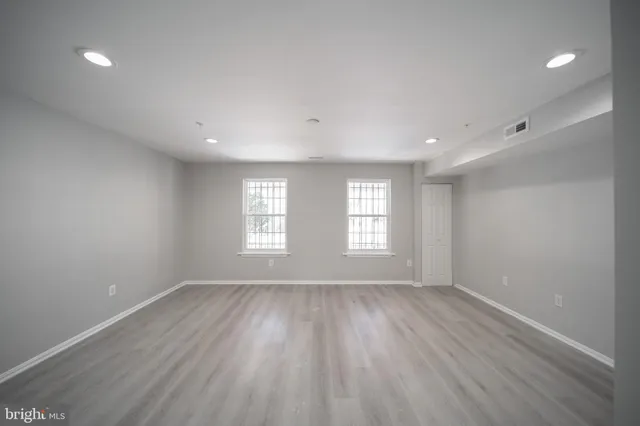 $499,999 | 1061 48th Place Northeast, Washington, DC 20019