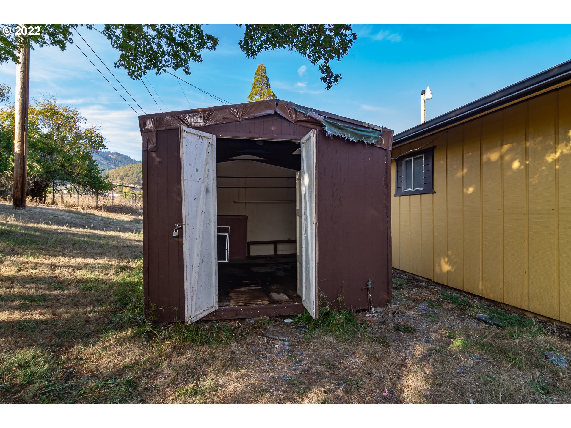 2068 North Myrtle Road Myrtle Creek, OR 97457 - Photo 24 of 32 a view of outdoor space