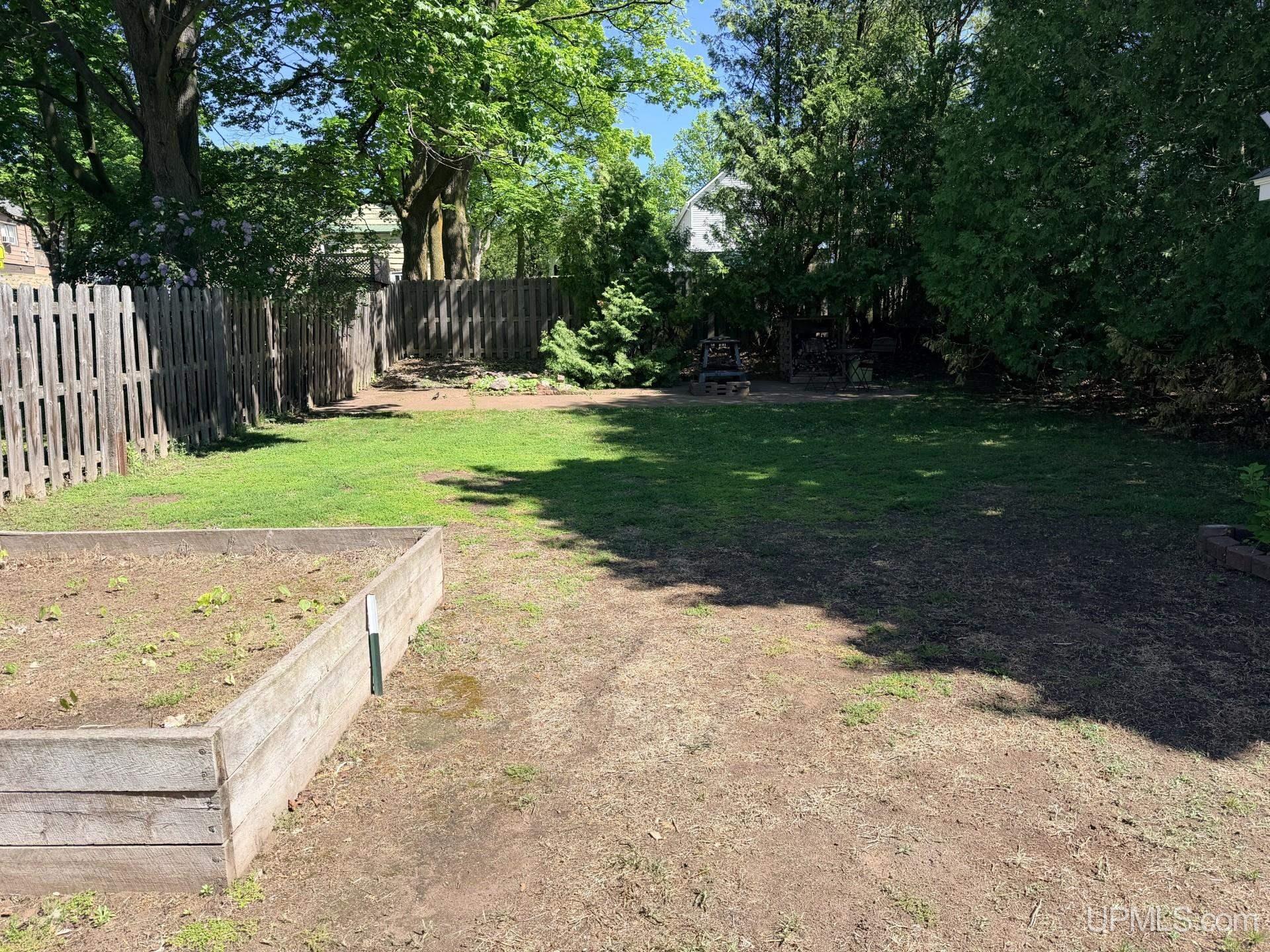 340 Mesnard Street Marquette, MI 49855 - Photo 35 of 36