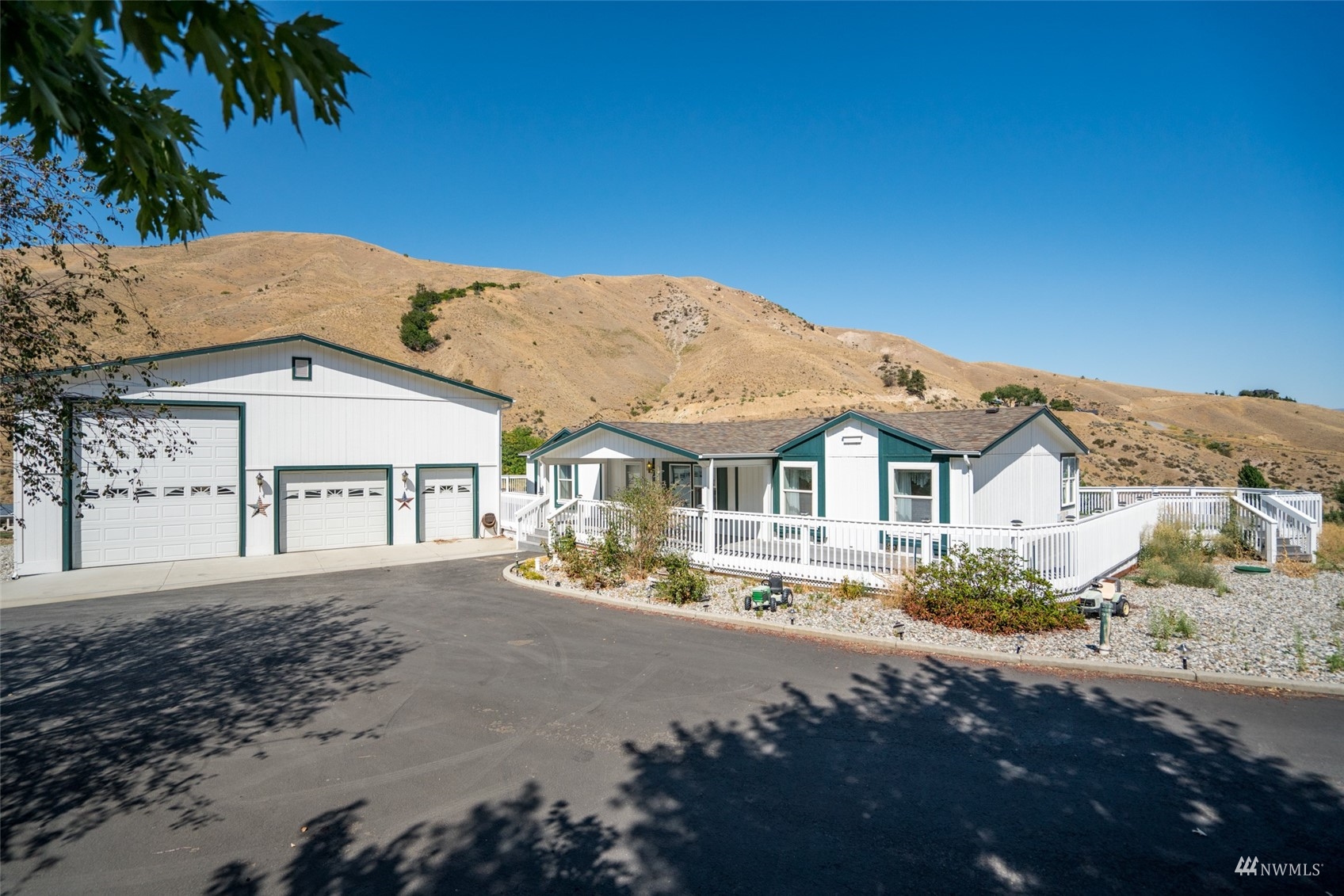 3315 Number 1 Canyon Road Wenatchee, WA 98801 - Photo 1 of 40 Gallery Image 1