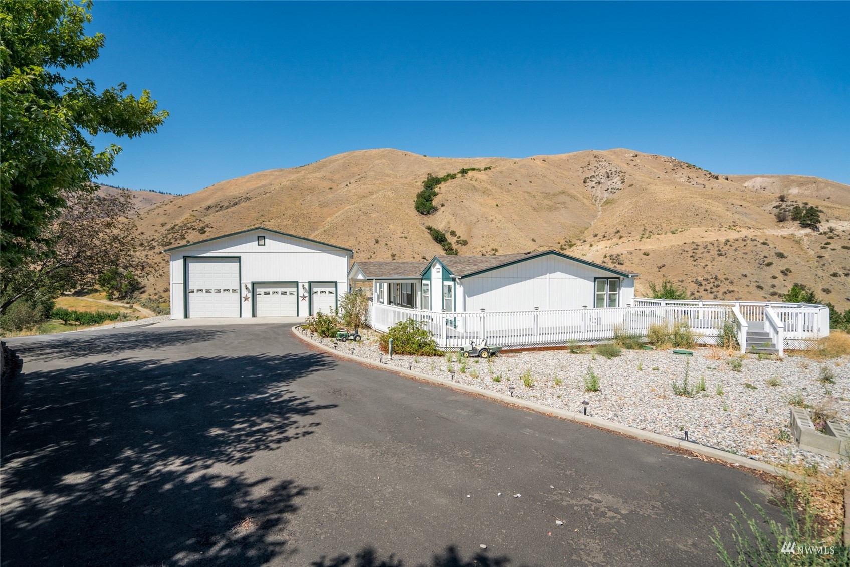 3315 Number 1 Canyon Road Wenatchee, WA 98801 - Photo 3 of 40 Gallery Image 3