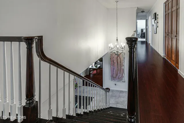 $1,399,999 | 5267 Fountainhead Lane, Knoxville, TN 37918