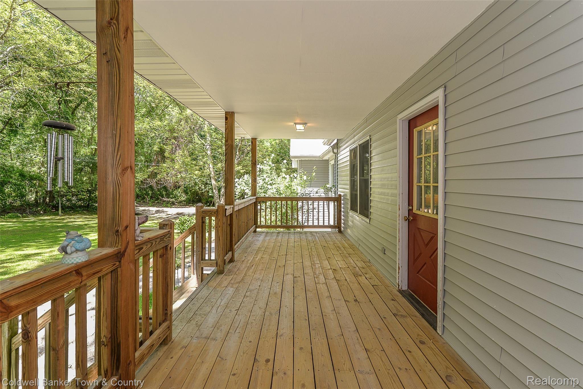 7807 Teahen Road Brighton, MI 48116 - Photo 5 of 42 DSC_3537.jpg