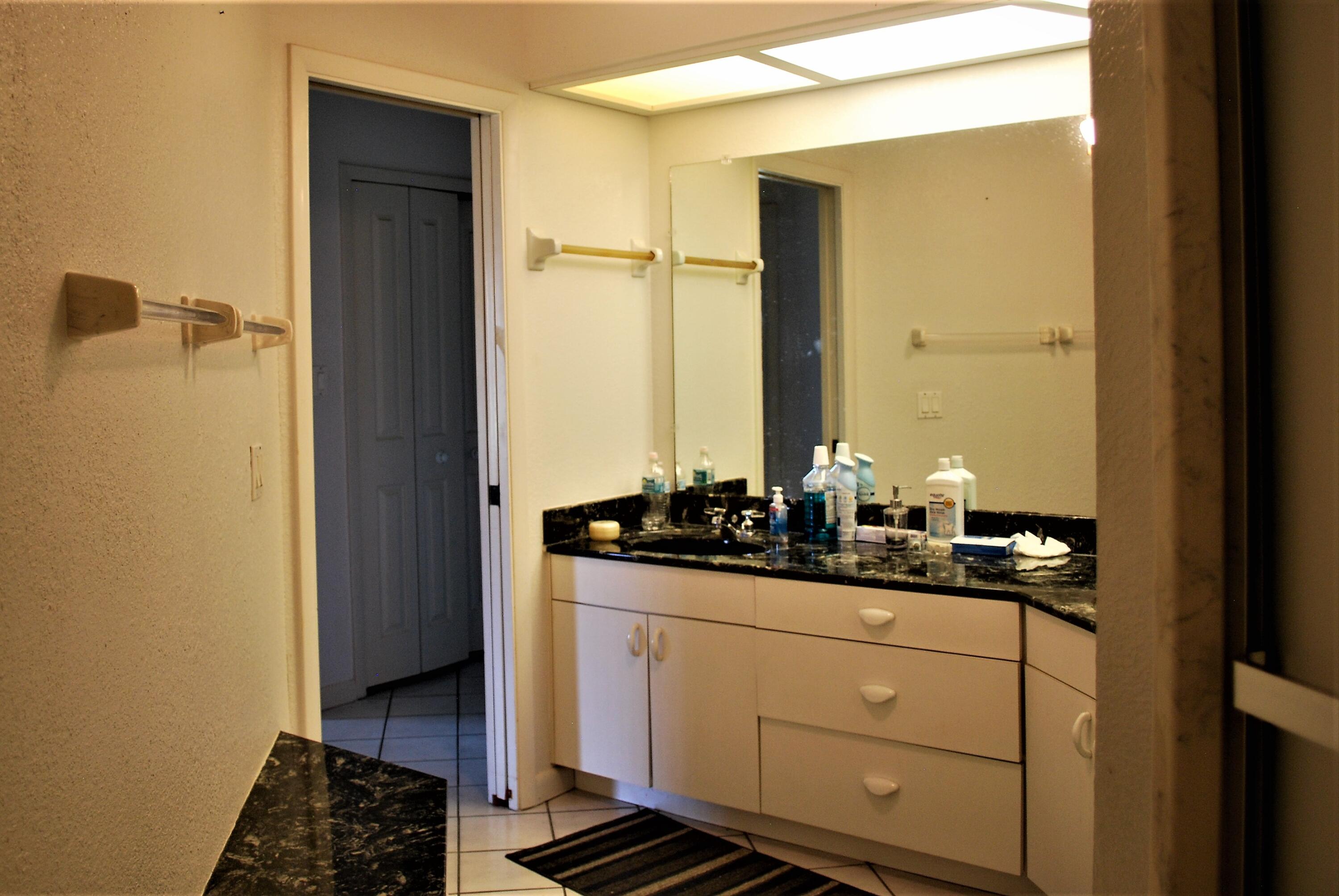 1229 Lakeside Way Sebring, FL 33876 - Photo 18 of 40 DSC_0061 (2)