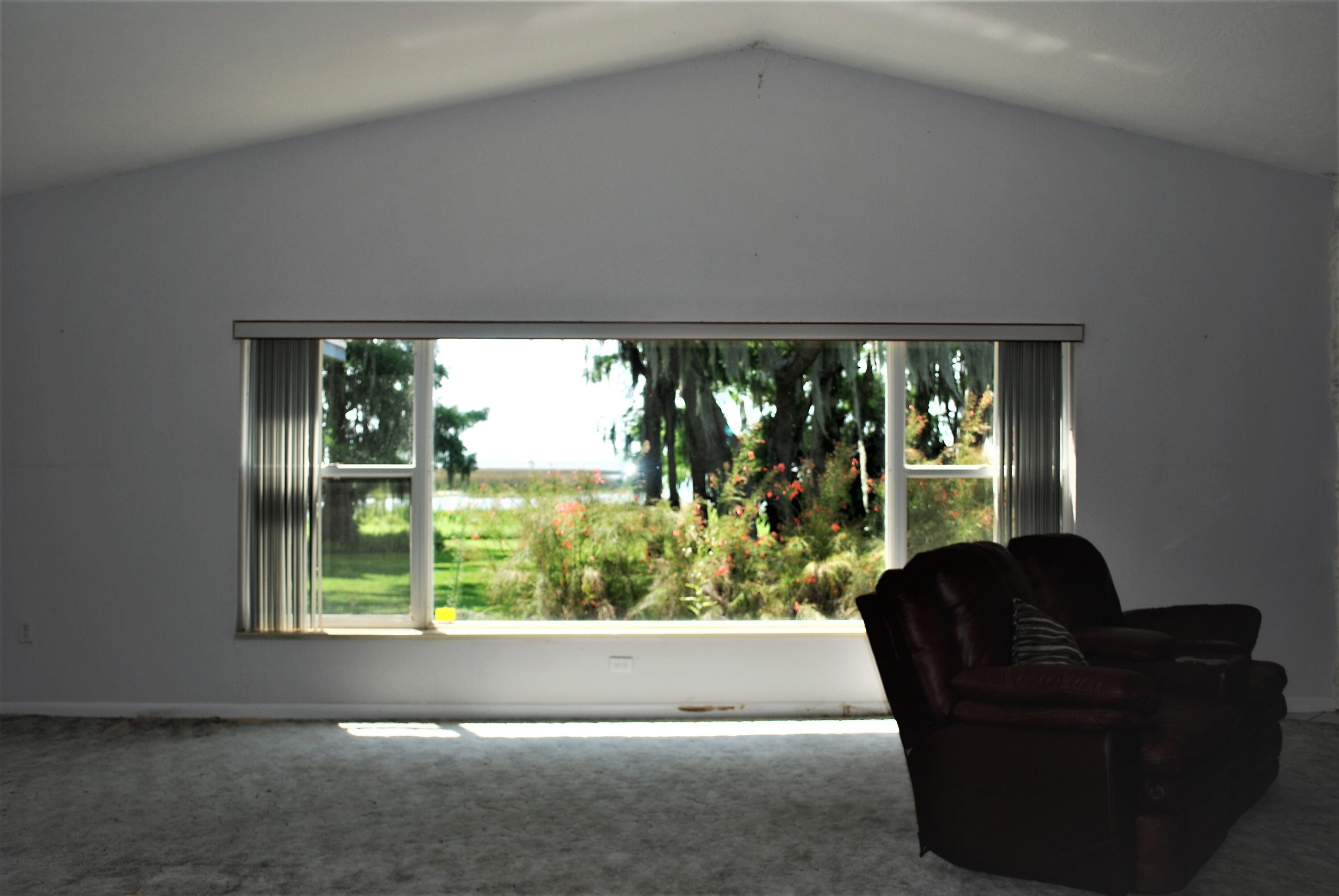 1229 Lakeside Way Sebring, FL 33876 - Photo 5 of 40 DSC_0024 (2)