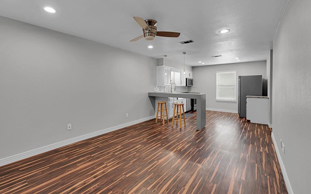 1362 South 12th Street, Unit 22 Waco, TX 76706 - Photo 4 of 31 Gallery Image 4